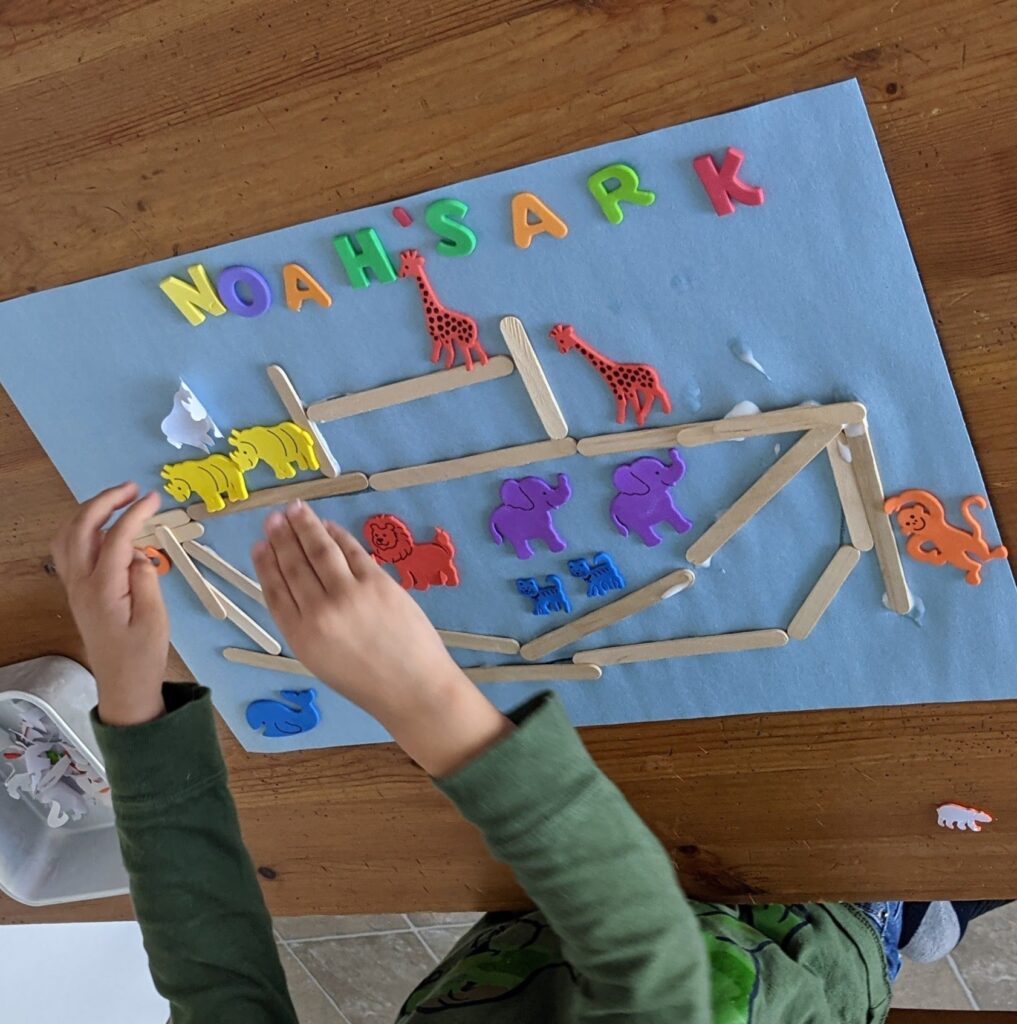 Noah ark or prophet Nuh craft as a Ramadan activity for kids